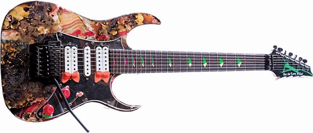 SteveVaiGuitars_4792.jpg