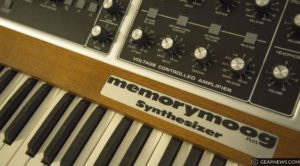 moog-memorymoog-close