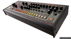 roland-tr08-angle2
