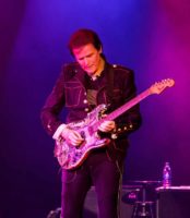 YES-featuring-ARWTrevor-Rabin-2528622-Fred-Kuhlman2529