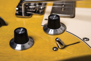 Guitar-Bass-gear-28_08-17