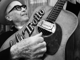 ry-cooder-1100