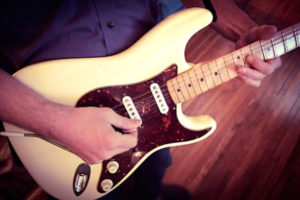 whitestrat621jpg