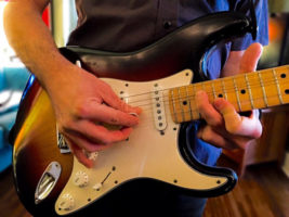 brownstrat621jpg