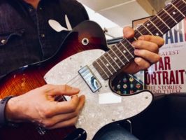 damian-fanelli-guitar