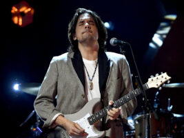John-Mayer-Photo-Kevin-Winter-Getty401400x1050