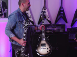 adam-jones-les-paul-standard401400x1050