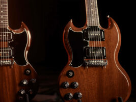 tony-iommi-sg-special401400x1050