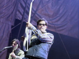weezer401400x1050