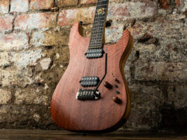 B3-Guitars-1401400x1050