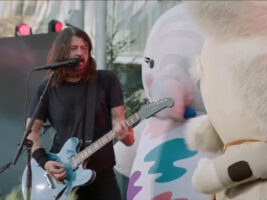 Foo-Fighters-Salesforce401400x1050-1
