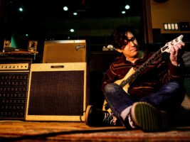 Davy-Knowles-Credit-Timothy-M-Schmidt-HERO402000x1500