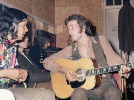 Eric-Clapton-D45-Photo-Koh-Hasebe-Shinko-Music-Getty402000x1500