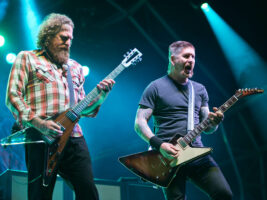bill-kelliher-brent-hinds402000x1500