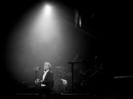 eric-clapton402000x1500