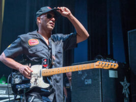 Tom-Morello-Credit-Ollie-Millington-Redferns402000x1500