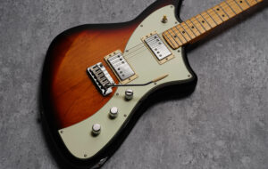 Fender-Player-Plus-Meteora-HH-HERO402560x1625