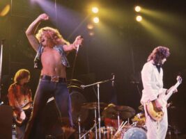 Led-Zeppelin-Milwaukee-1973402000x1500