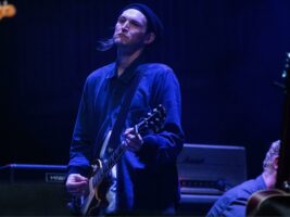 Josh-Klinghoffer-Frusciante-Relationship402000x1500