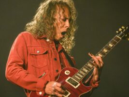 Kirk-Hammett402000x1500