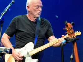 David-Gilmour402000x1500