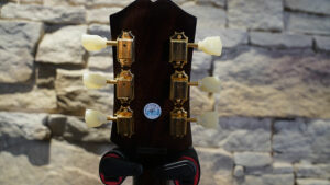 Epiphone-Hummingbird-01