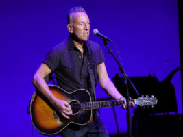 bruce-springsteen402000x1500