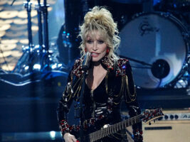 dolly-parton-402000x1500