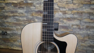 Gibson-G-Writer-01