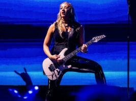 Nita-Strauss-2022402000x1500