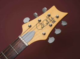 PRS-SE-Silver-Sky-John-Mayer-6402000x1500