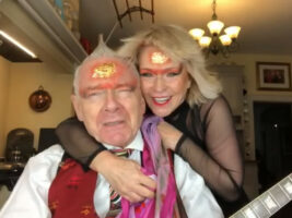 Toyah-Robert-Fripp-Sunday-Lunch402000x1500