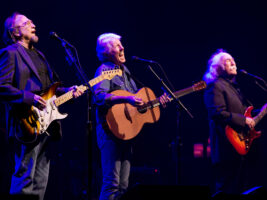 crosby-stills-nash402000x1500