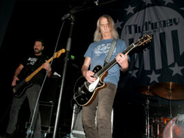 mudhoney402000x1500