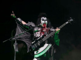 Gene-Simmons-Credit-Gene-Simmons-HERO402000x1500