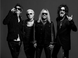 Ross-Halfin-Motley-Crue-John-5-2023402000x1500