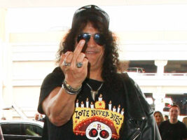 Slash-Guns-N-Roses402000x1500