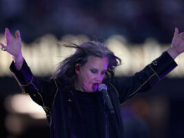 Ozzy-Osbourne402000x1500