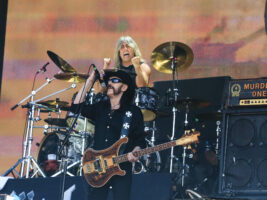 lemmy-mikkey-dee402000x1500