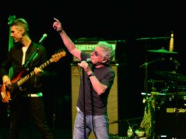 roger-daltrey-hollywood-florida402000x1500