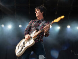 Johnny-Marr402000x1500