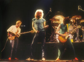 Led-Zeppelin-Photo-Rob-Verhorst-Redferns402000x1500