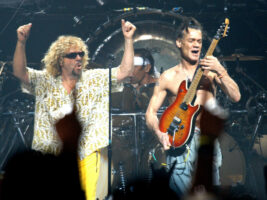 Sammy-Hagar-Eddie-Van-Halen402000x1500