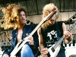 cliff-burton-james-hetfield-getty402000x1500