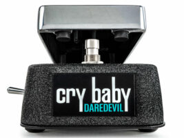 cry-baby-wah-dunlop-daredevil402000x1500