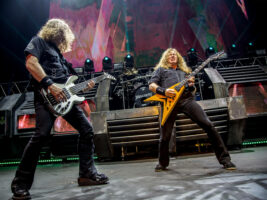 megadeth-dave-david402000x1500