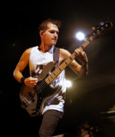 Fender_MikeyWay_Lifestyle_63-copy