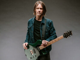 PRS-Myles-Kennedy402000x1500