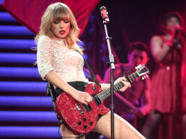 Taylor-Swift402000x1500