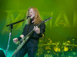 dave-mustaine-megadeth402000x1500